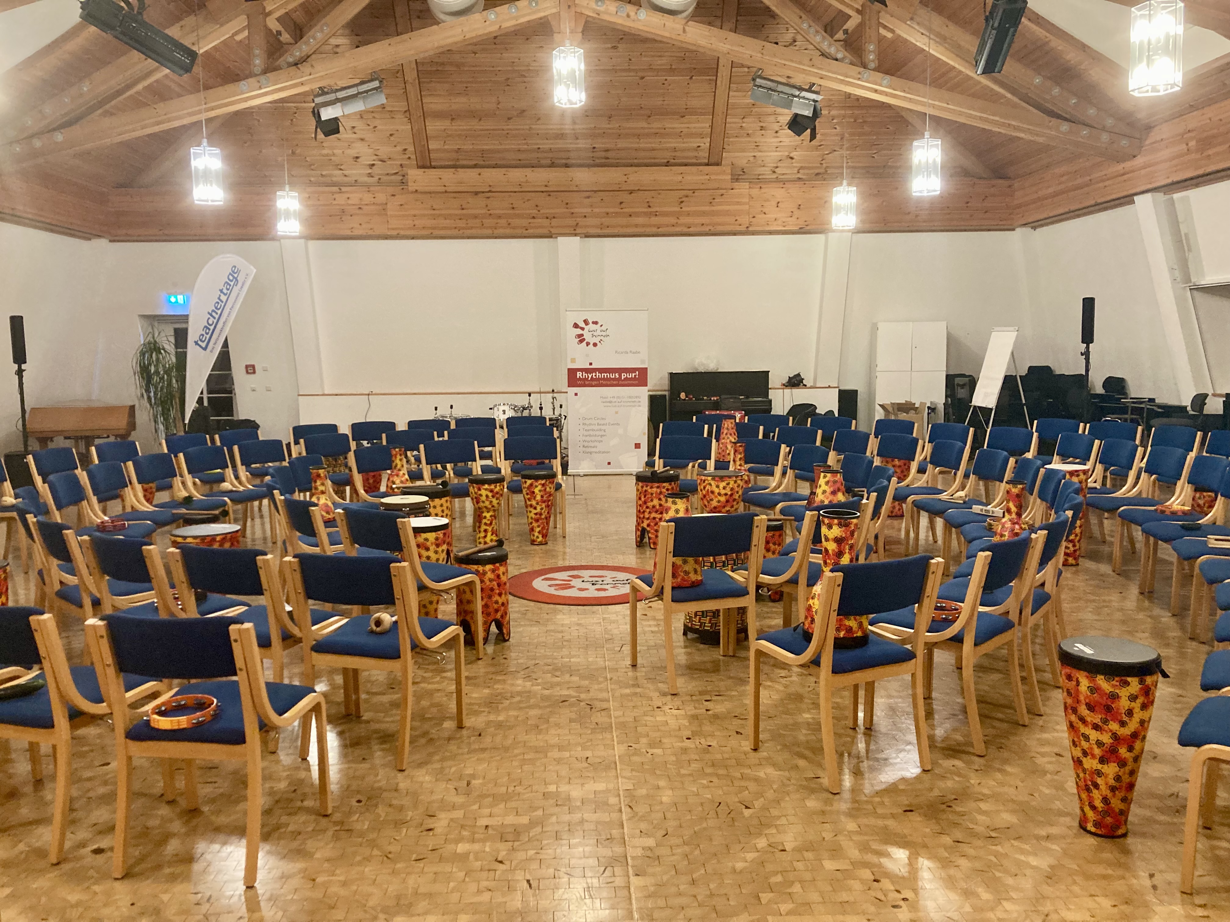 Drum Circle mit Ricarda Raabe auf den Teachertagen 2025 in Hammelburg